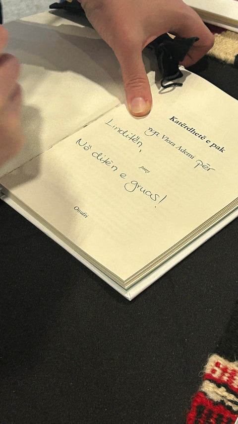 Vlora Ademi në Salon du Livre Genève